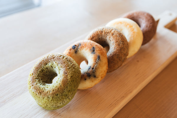 ドーナツアソート／プレーン・ココア・抹茶・紅茶・チョコクラッシュ