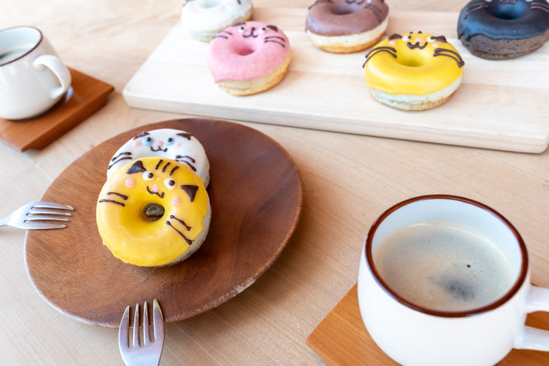 NEW!! ドーナツアソート にゃんこらーれ5個セット／クロ・キジ・シロ・トラ・ハナ